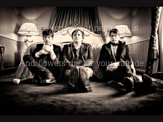 Watch Suede - Simon Lyrics on YouTube Watch Suede - Simon Lyrics on YouTube