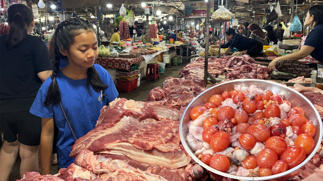 Market show: Chef Pich Buy pork belly and chicken ovary to cook for Grandma - Cooking with Sreypich