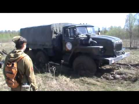 Урал 4320 в грязи
