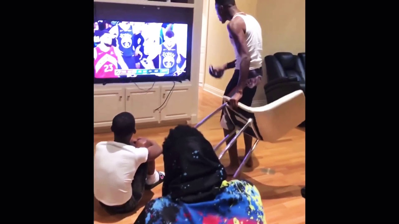#funnymike funny mike looses a bet breaks tv 📺 Must watch 😂 - YouTube