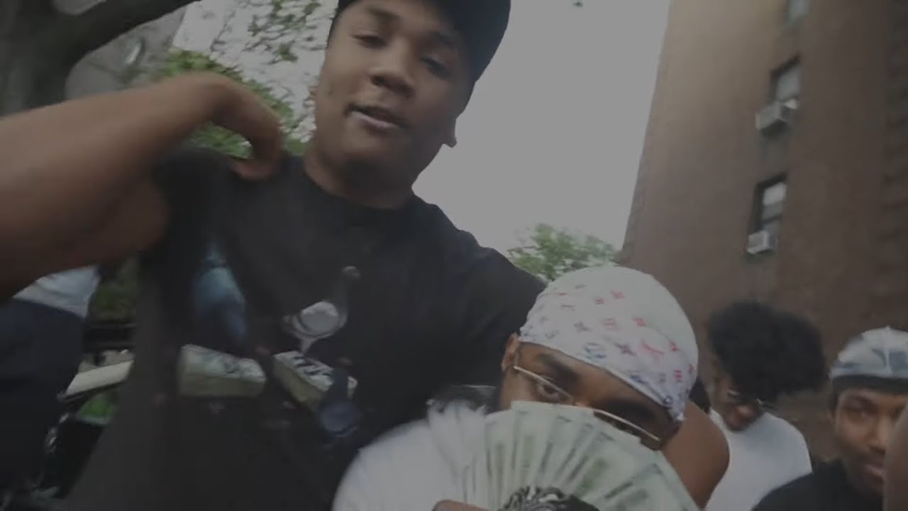 Geeko Bandz x Mori Briscoe - Sturdy Up (Music Video) - YouTube
