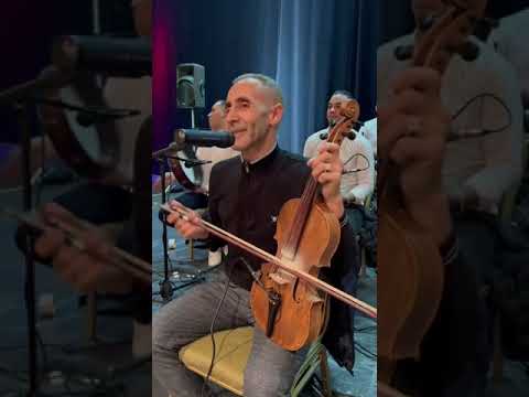 Hassan ou alla avec le groupe حسن اوعلا 👍👍👍👍💓💓🎅🏂والمجموعة   بعنوان آحيدوس آفكانسي