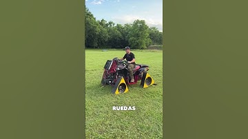 El auto del tío tiene llantas triangulares… ¡y es increíblemente rápido!