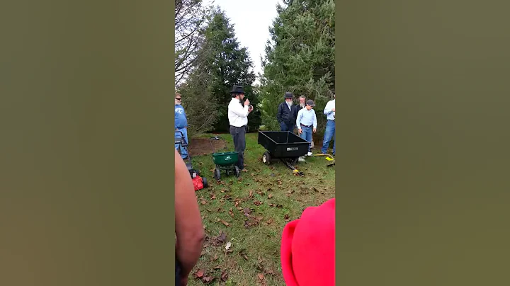 Auctioneer goes Ham