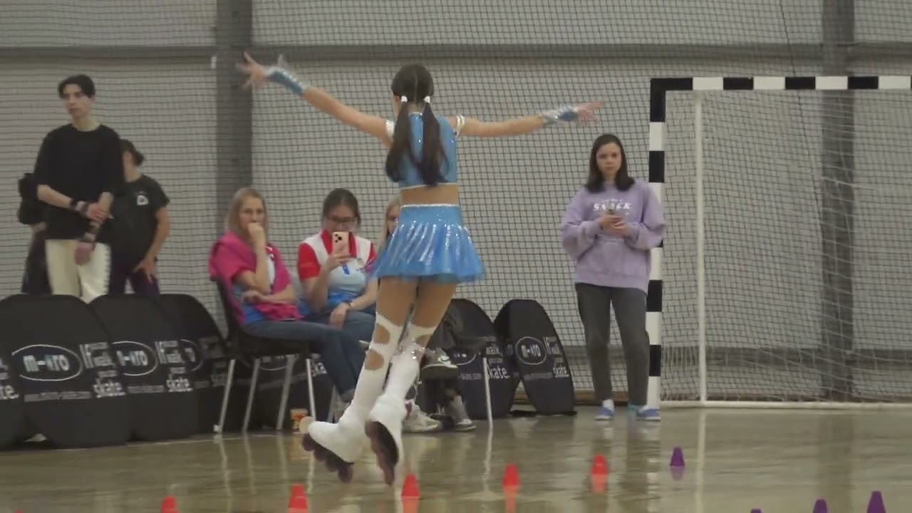 6 место. Воробьева Виктория. Кат. Юниорки 10-18 лет, 2й Юношеский разряд. Фристайл Слалом Классика