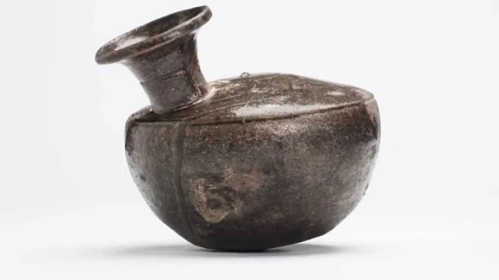 Bottle, sueki (Sue ware)