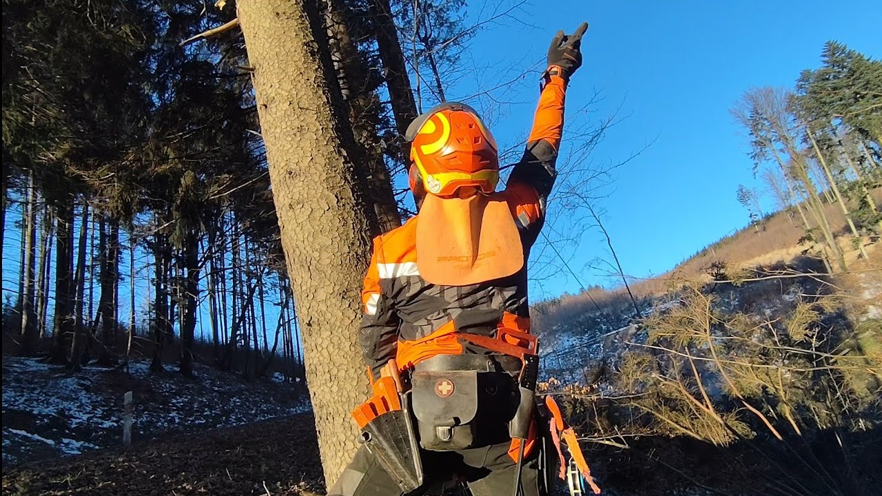 Žebřík a traktor s lanem je jistota 606-2026