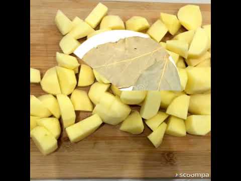 мясо с картофелем в горшочках