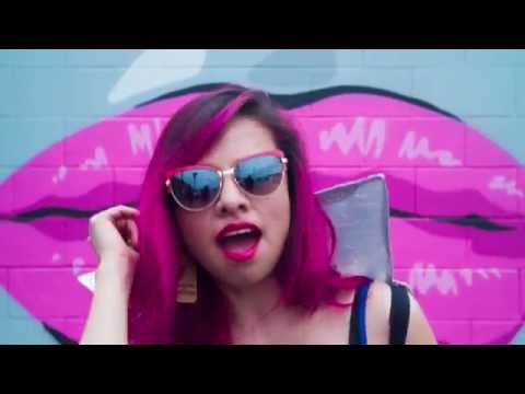 ¡Aparato! - "ARRÚLLAME" - OFFICIAL MUSIC VIDEO