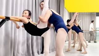 Chinese Dance Training Class | Girls in Colorful Gymnastics Costumes Practice Flexibility&Stretching screenshot 5