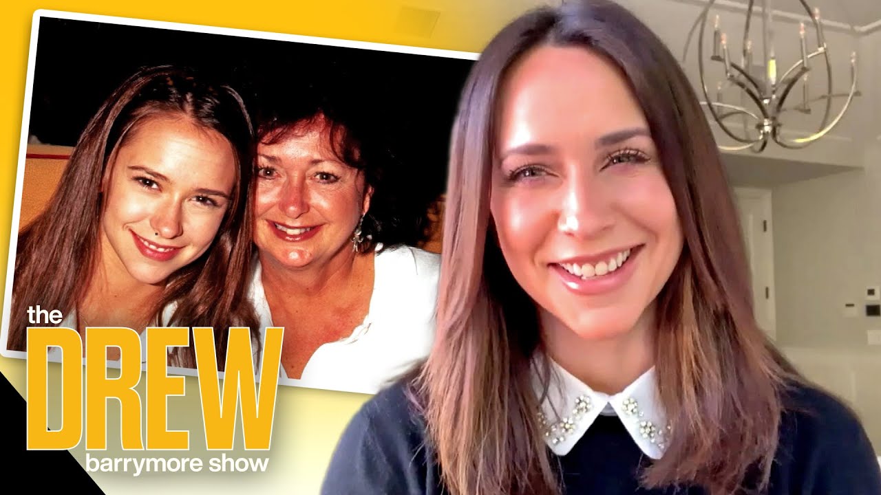 Jennifer Love Hewitt Thanks Her Mom for Guiding Her Through Young Hollywood