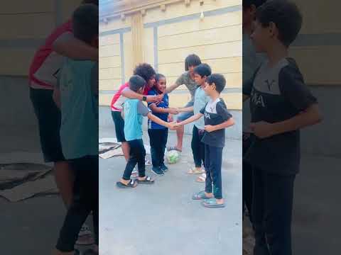 الاطفال كانو هيضربو بعض شوفوا حصل اي 