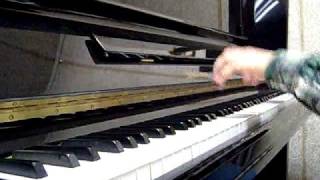 Famous Vladimir Cosma - My life piano solo Net Worth
