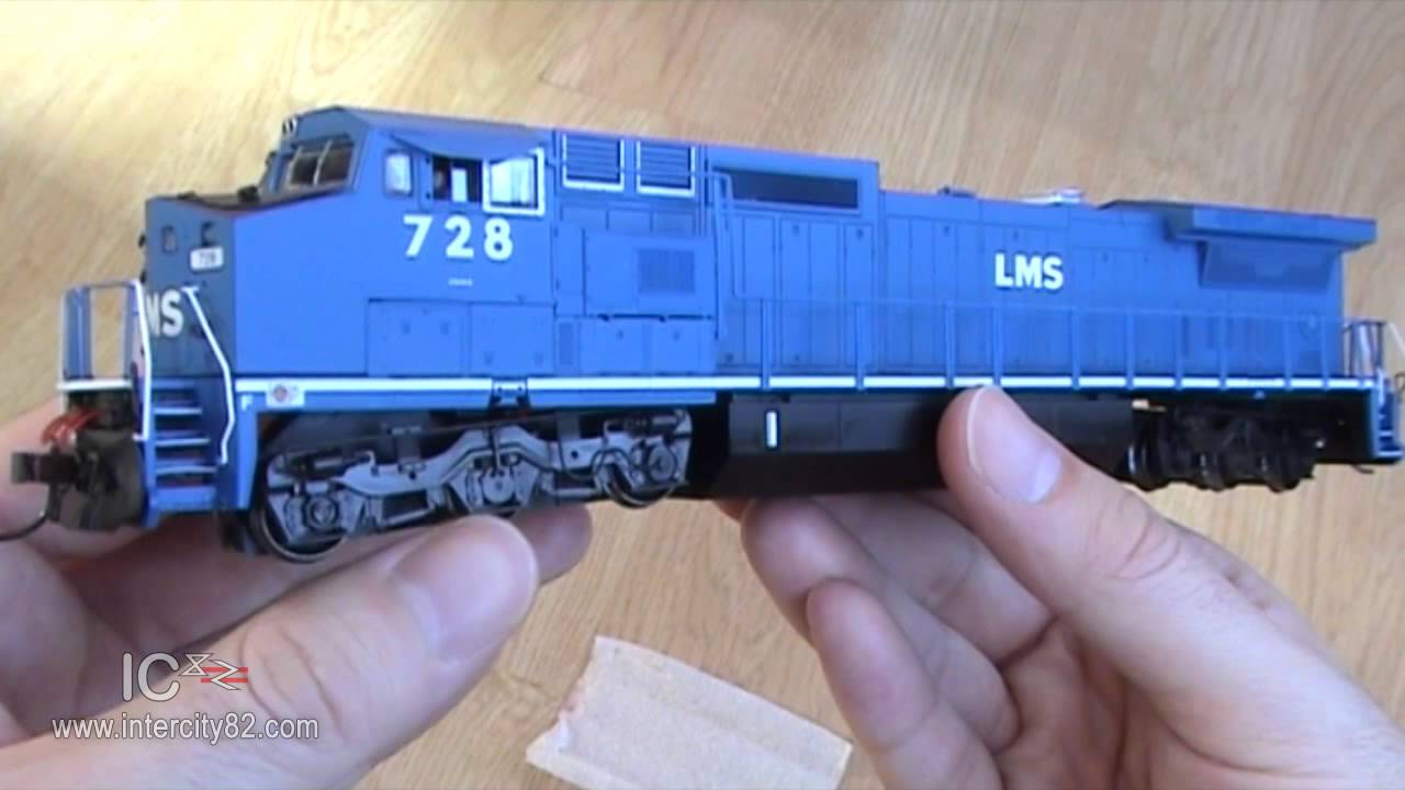 Opening the GE Dash 8 in LMS by Bachmann