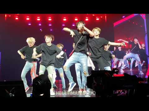 180920 Anpanman @ BTS 방탄소년단 Love Yourself Tour in Hamilton Fancam 직캠
