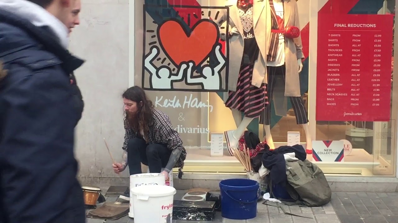 Best street drummer ever BELFAST.... insane drummer united kingdom