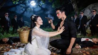 Cold Mafia Boss Never Smiles—Until a Fake-Blind woman Gropes His Chest to Escape, and He Grins!