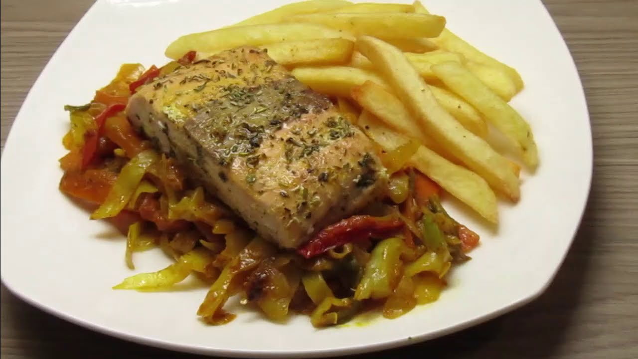 Recette Sauté de légumes au saumon ������ / Sauteed vegetables with salmon recipe - YouTube