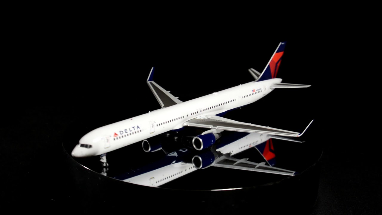 Delta Boeing 757-300 N585NW GeminiJets G2DAL712 Scale 1:200