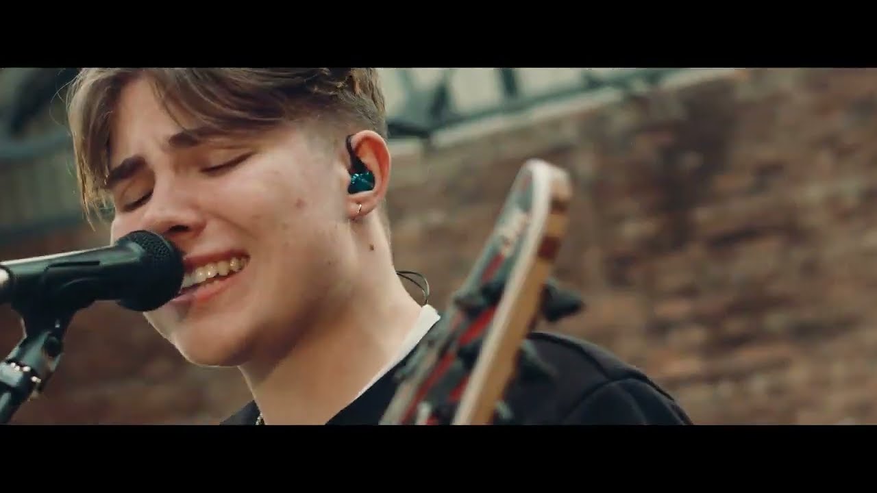 Mira Within Reach - Plead (Official Video) en YouTube Mira Within Reach - Plead (Official Video) en YouTube