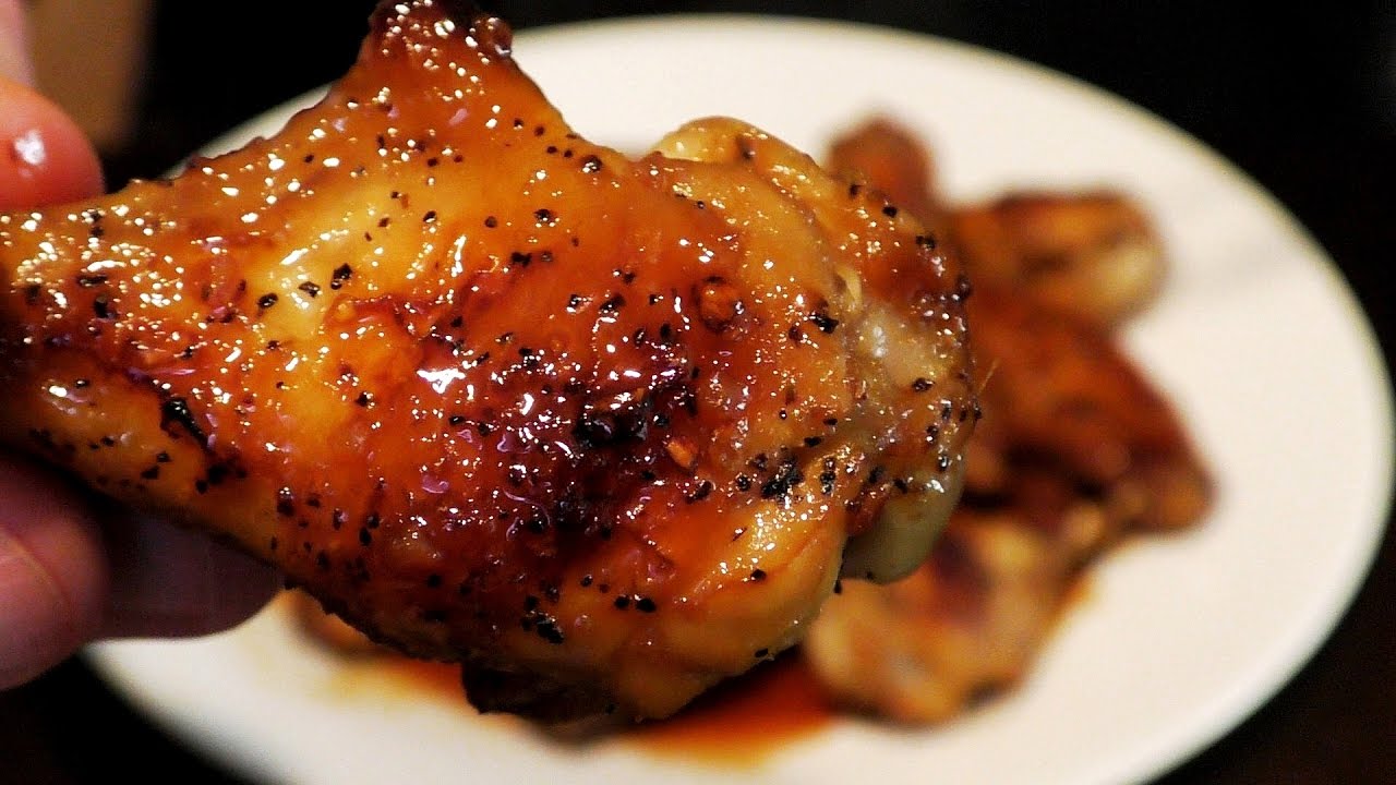 ASMR: Eating Honey Garlic Chicken Wings (Primal Pig Out!)