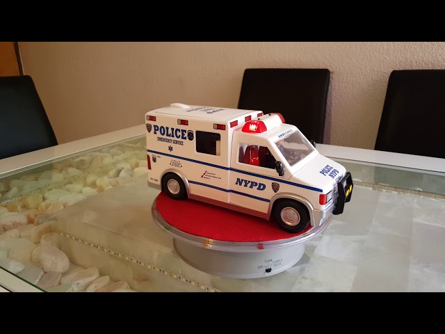 Playmobil Ambulance The Joker Hits a Pedestrian & needs an Ambulance  Imaginext Batman Saves - video Dailymotion