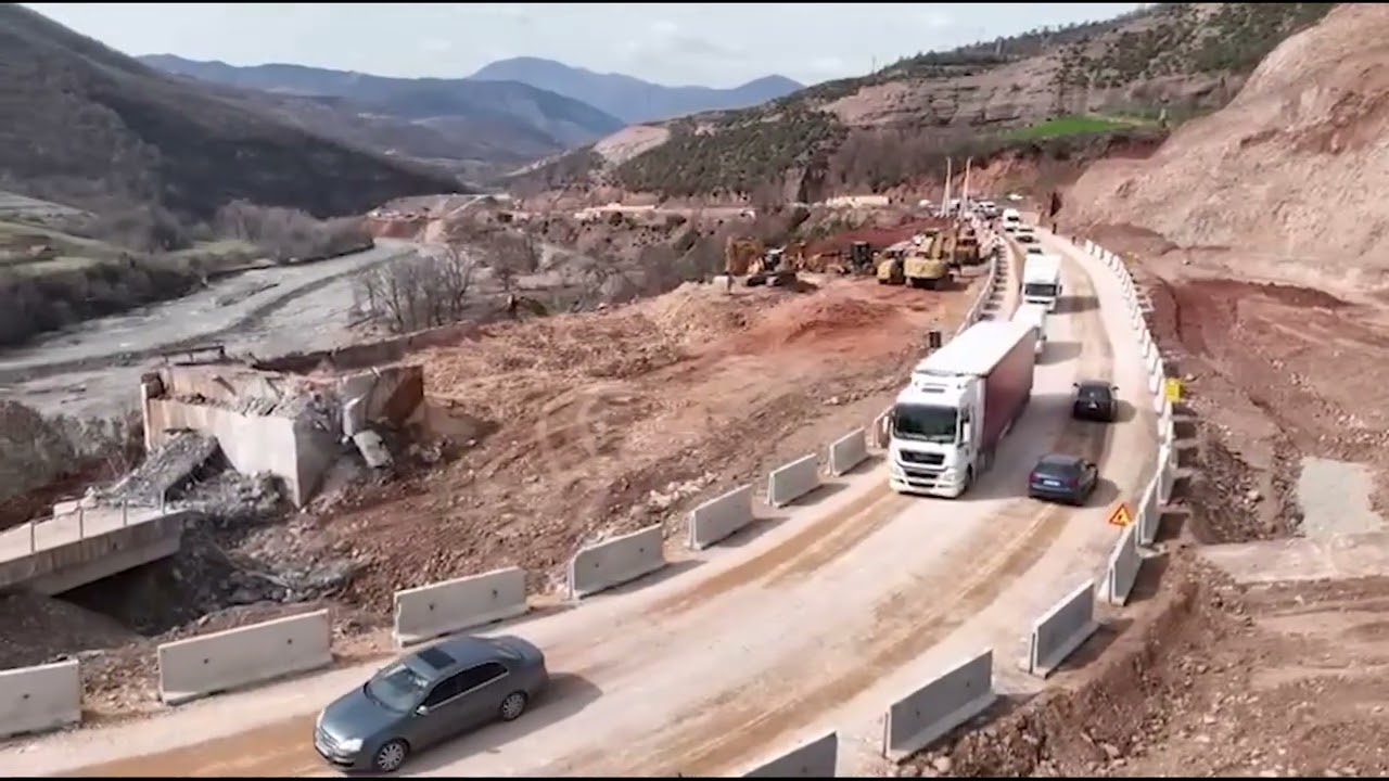 Hapet aksi Librazhd-Përrenjas ( Pa koment )