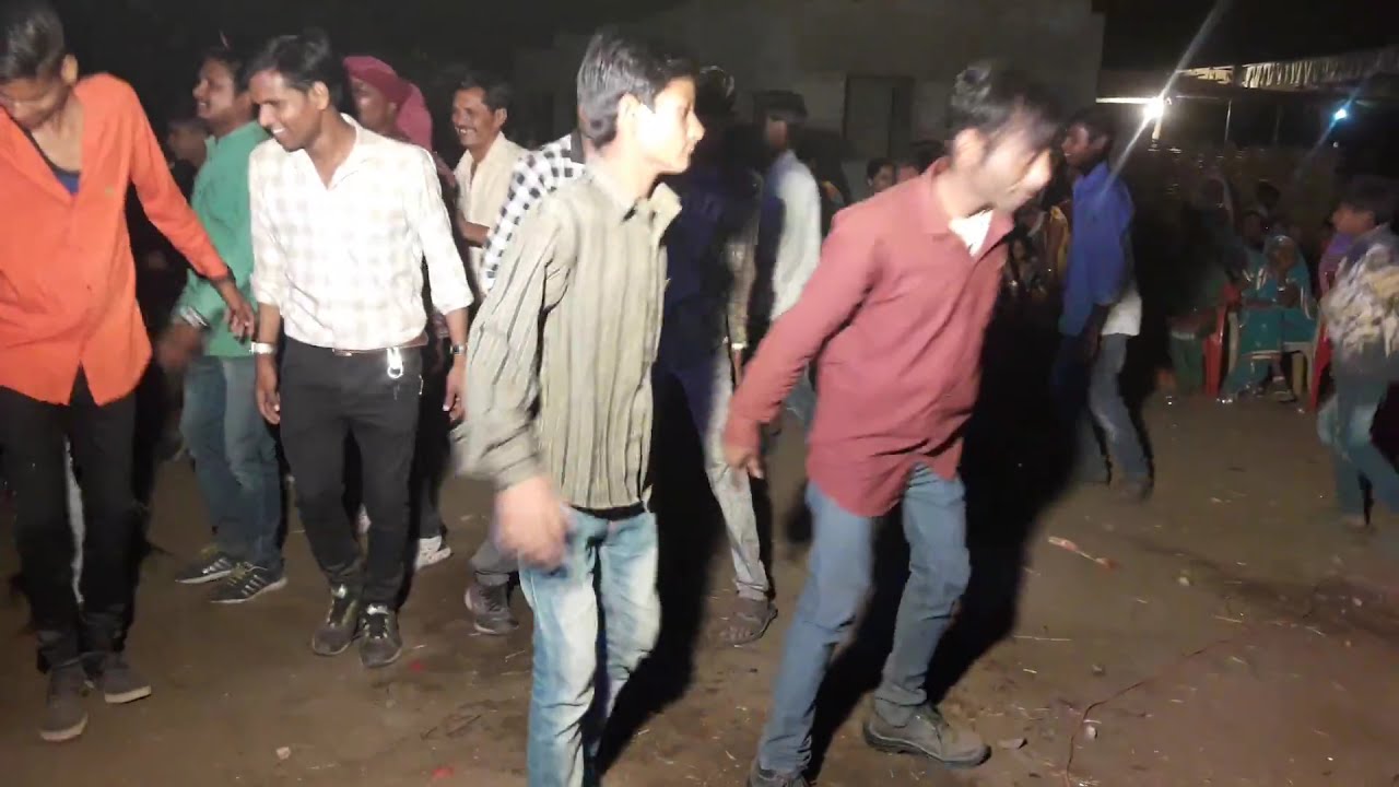 Govind rathva new timli dance /Royal Rathva timli - YouTube
