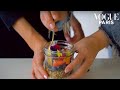 Sun-kissed Berry Crumble: Sakara Life's ultimate healthy breakfast | VOGUE PARIS