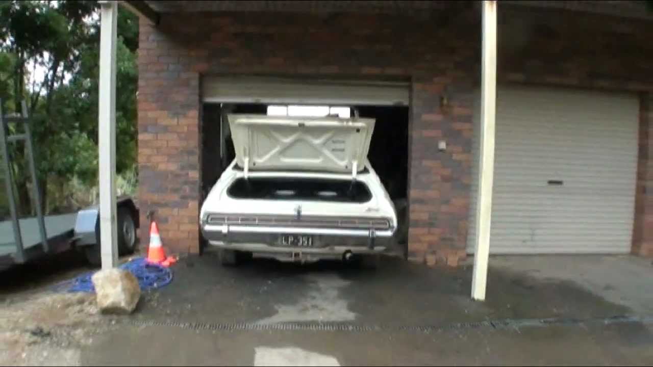 rattle meaning in english Random Bass 1975 Ford Landau 2x12