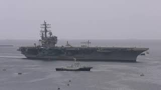 アメリカ海軍 原子力空母 ロナルドレーガン 横須賀港入港 USS Ronald