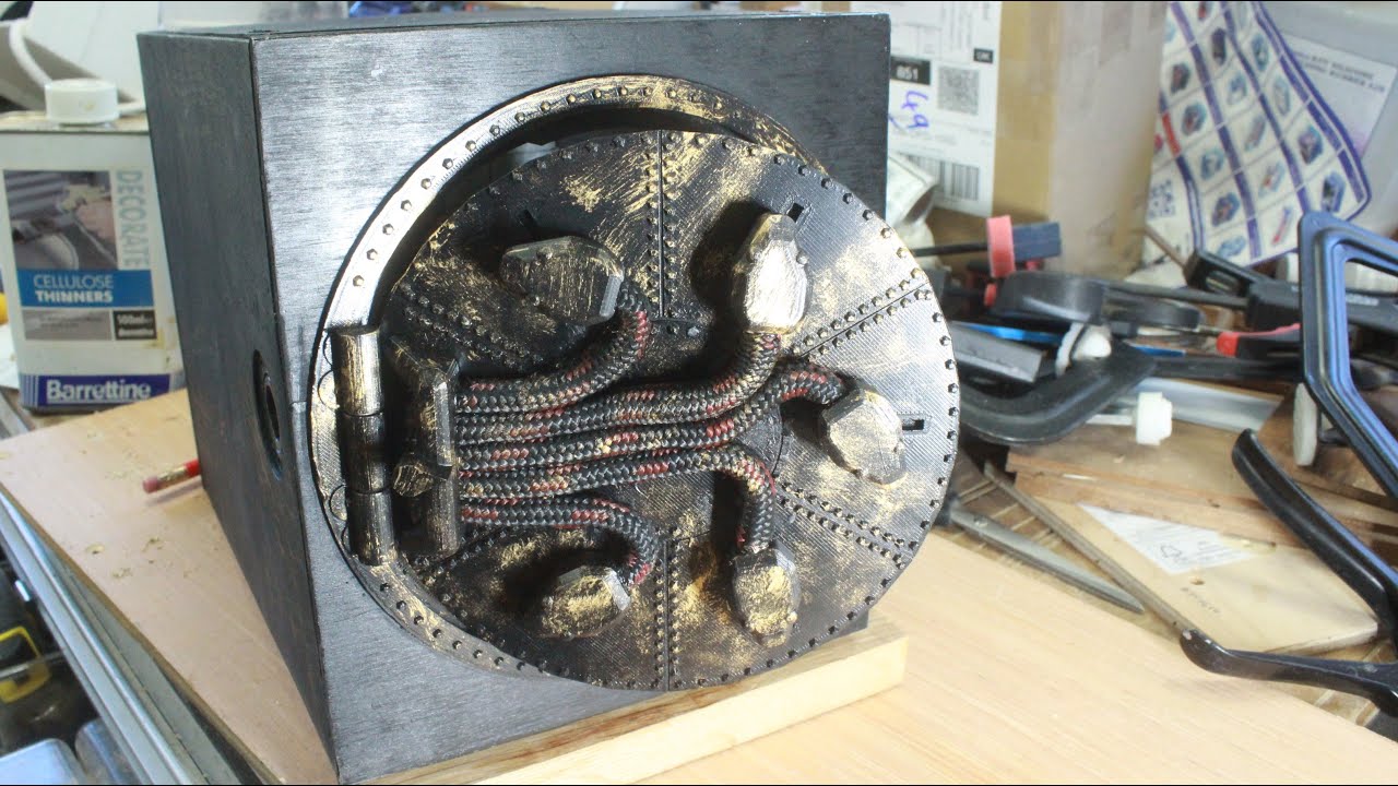 the small shed #496 - Harry Potter Book Nook part 2