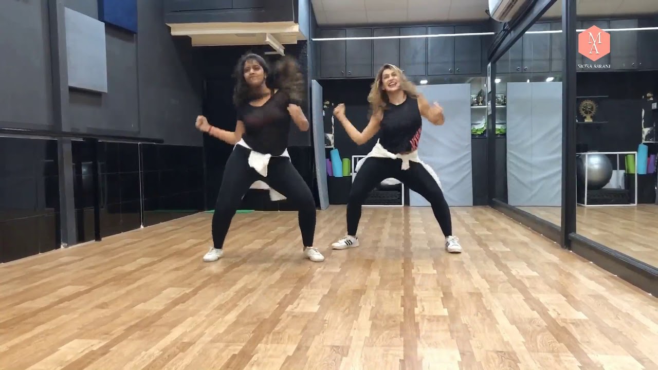 DJ Danyo feat.Trevis Romell Drop It Low Dance Fitness MONA ASRANI