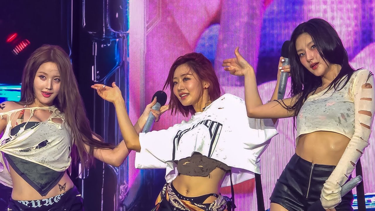 250706 KISS OF LIFE - Bad News | WATER BOMB 2025 SEOUL