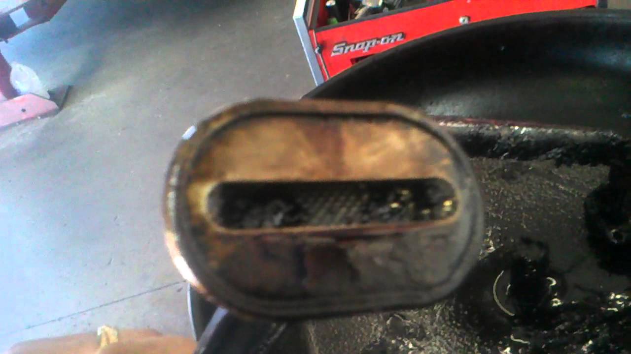 Oil pressure low and fluctuates gm5.3 YouTube