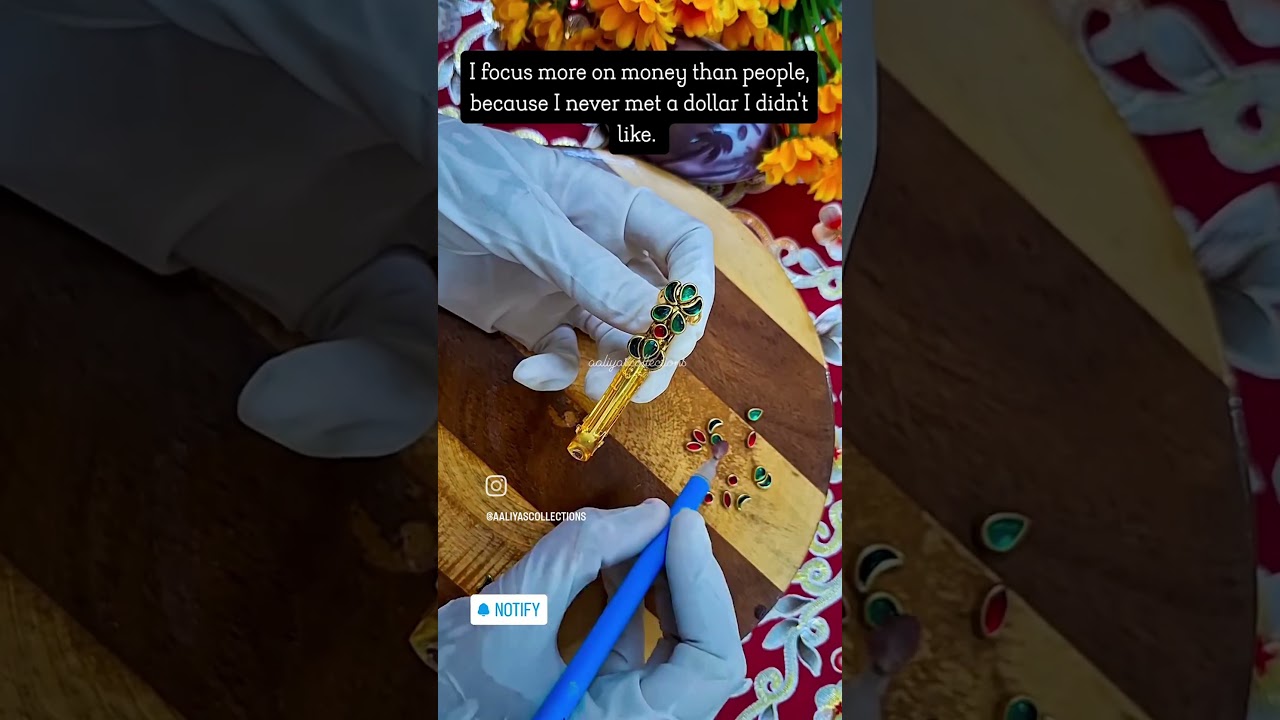 3D CENTERCLIPS FOR ORDERS FOLLOW MY INSTAGRAM PAGE @aaliyascollections 