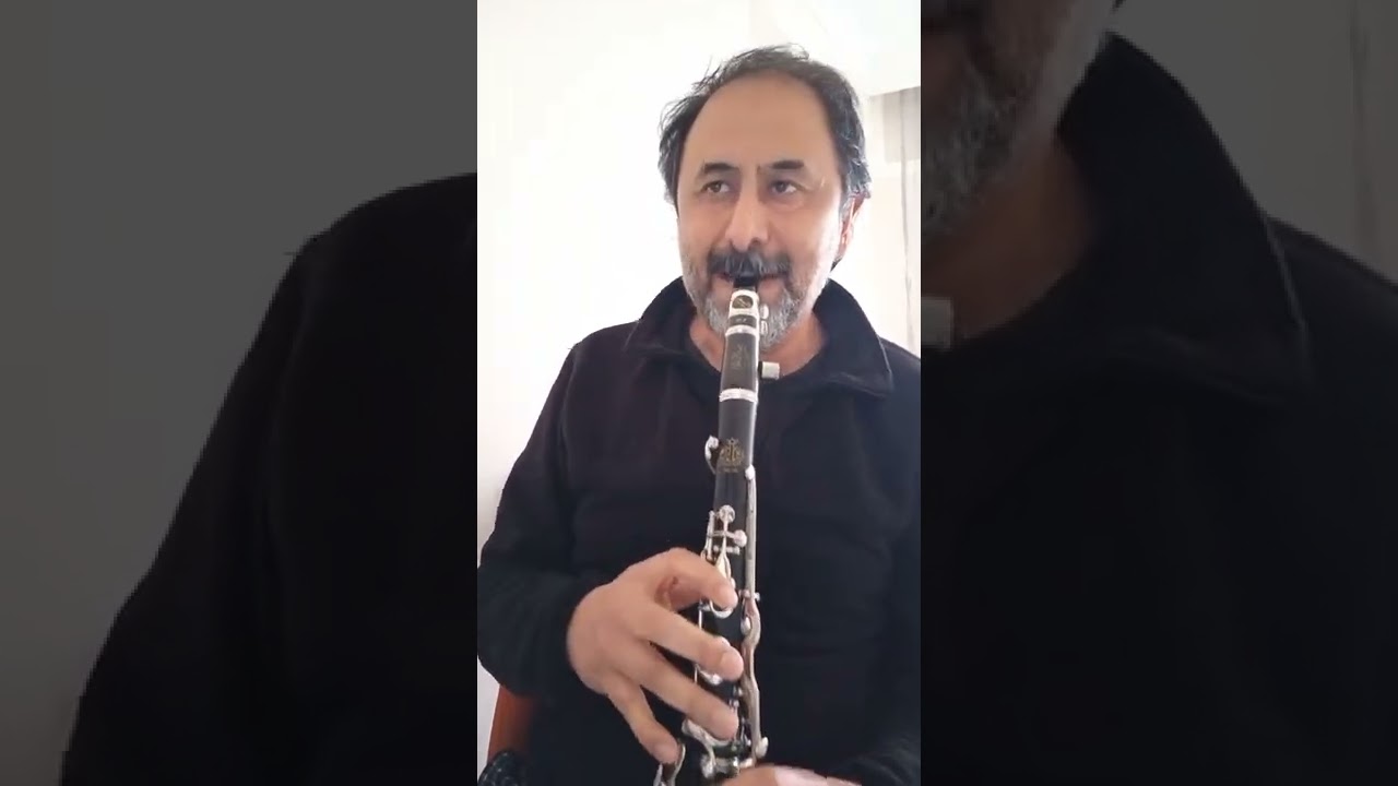 Yadımda o sevdalı yeşil didelerin var… Klarnet İlhan Küçükcivan..