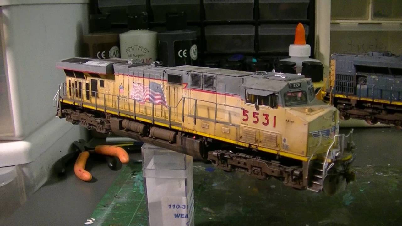 Custom Weathered Athearn Genesis & Atlas HO Locomotives - YouTube