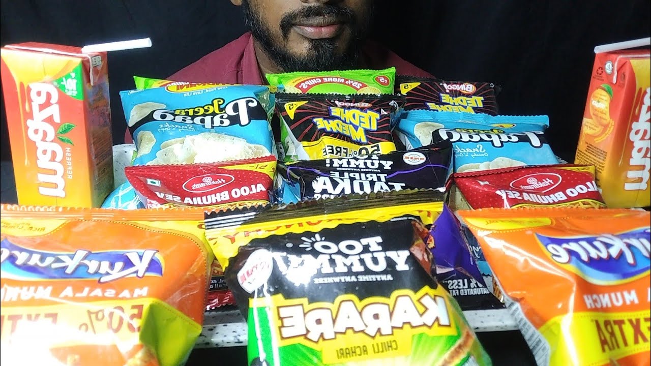 Asmr/indian snacks eating/eating different types of indian snacks/big bite/kurkure /maaza /mukbang 