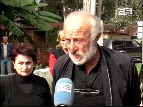 იპოთეკით დაზარალებულები აჭარის უმაღლეს საბჭოს მთავრობასთან შუამდგომლობას სთხოვენ