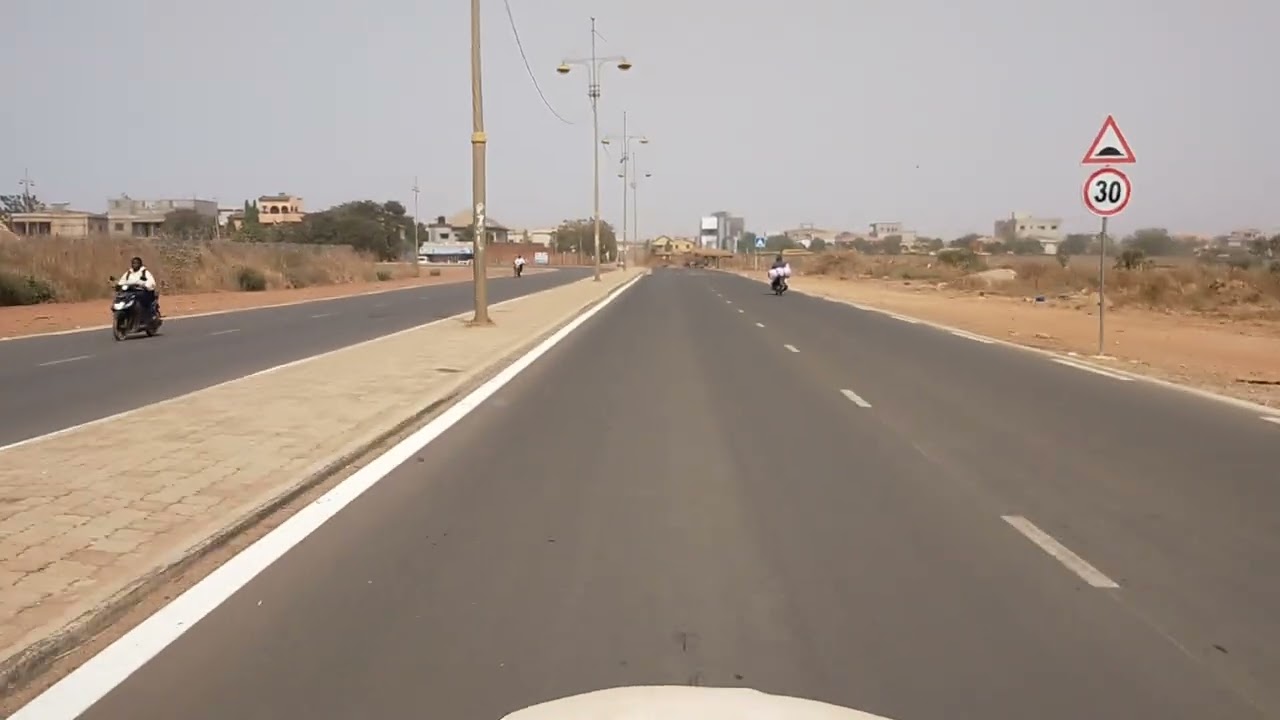 Nouveau goudron à Ouaga2000