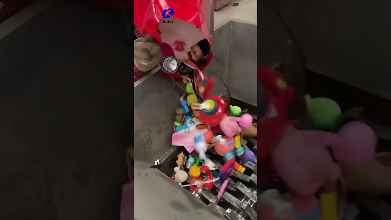 Metal bucket shredder and toy shredder 