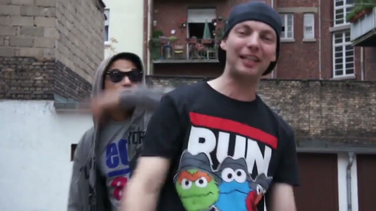 Jung .  Oliver XXL Feat Clark