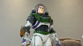 Disney PIXAR: Buzz Lightyear Talking Figure by TAKARATOMY