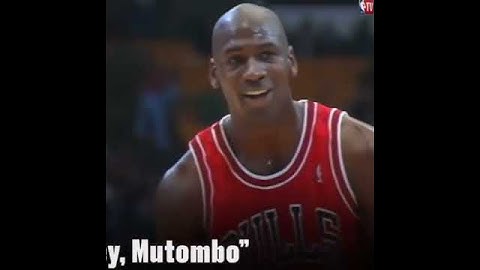 30 years ago today, MJ trolled Mutombo by swishing a free-throw with his eyes closed 😅| #shorts