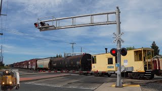 UP 1126 LRS51 Local With Caboose Leading Shove South | N, Union Rd. Railroad Crossing, Manteca CA