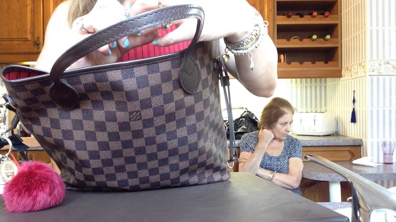 Louis Vuitton - Up close with my Neverfull MM - Damier Ebene - YouTube