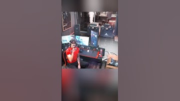 Alex makes an appearance 💀🤣 #drdisrespect