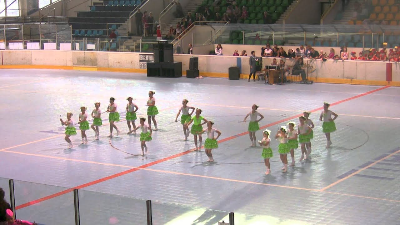 Arabeska II Zawada Książęca MP 2012 scena baton