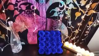 Get your beautiful Rose forever box today🌹🎁 Discount code:Vg20